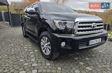 Позашляховик / Кросовер Toyota Sequoia 2016 в Ужгороді
