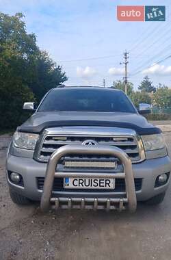 Внедорожник / Кроссовер Toyota Sequoia 2008 в Запорожье