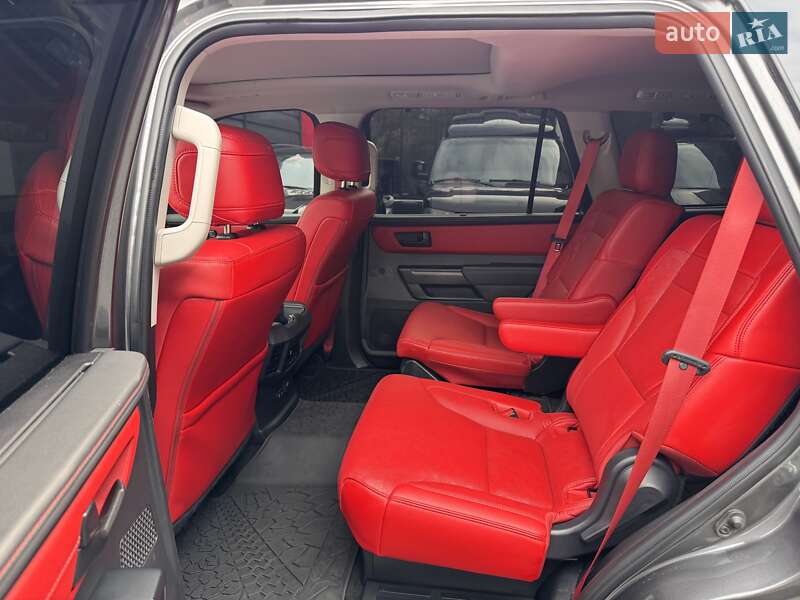 Позашляховик / Кросовер Toyota Sequoia 2023 в Одесі
