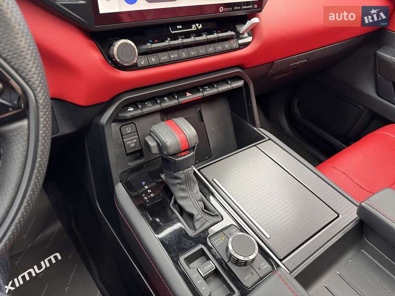 Позашляховик / Кросовер Toyota Sequoia 2023 в Одесі