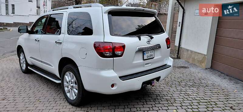 Внедорожник / Кроссовер Toyota Sequoia 2018 в Киеве фото 5 Внедорожник / Кроссовер Toyota Sequoia 2018 в Киеве