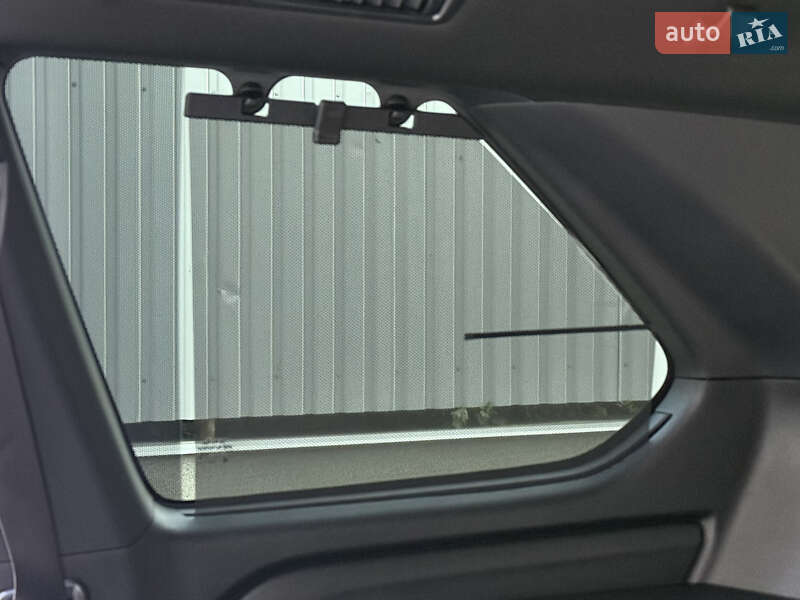 Позашляховик / Кросовер Toyota Sequoia 2025 в Києві