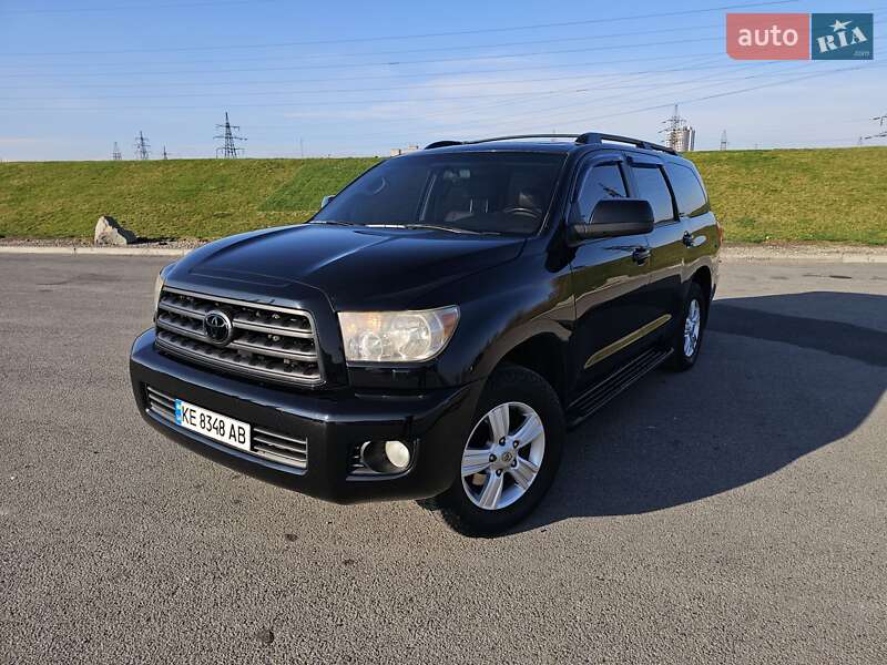 Позашляховик / Кросовер Toyota Sequoia 2008 в Дніпрі