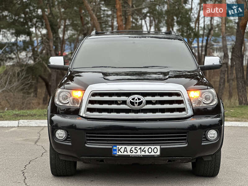 Позашляховик / Кросовер Toyota Sequoia 2008 в Києві