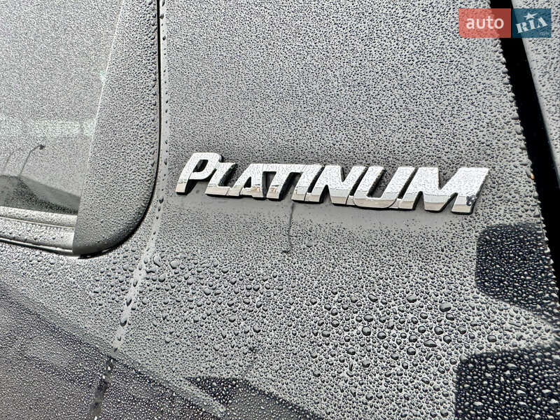 Позашляховик / Кросовер Toyota Sequoia 2008 в Києві