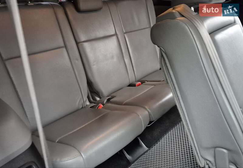Позашляховик / Кросовер Toyota Sequoia 2012 в Івано-Франківську
