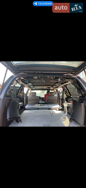 Внедорожник / Кроссовер Toyota Sequoia 2016 в Черкассах