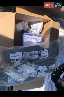 Внедорожник / Кроссовер Toyota Sequoia 2016 в Черкассах