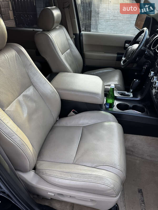 Внедорожник / Кроссовер Toyota Sequoia 2008 в Черновцах фото 6 Внедорожник / Кроссовер Toyota Sequoia 2008 в Черновцах
