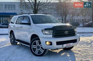 Позашляховик / Кросовер Toyota Sequoia 2008 в Києві