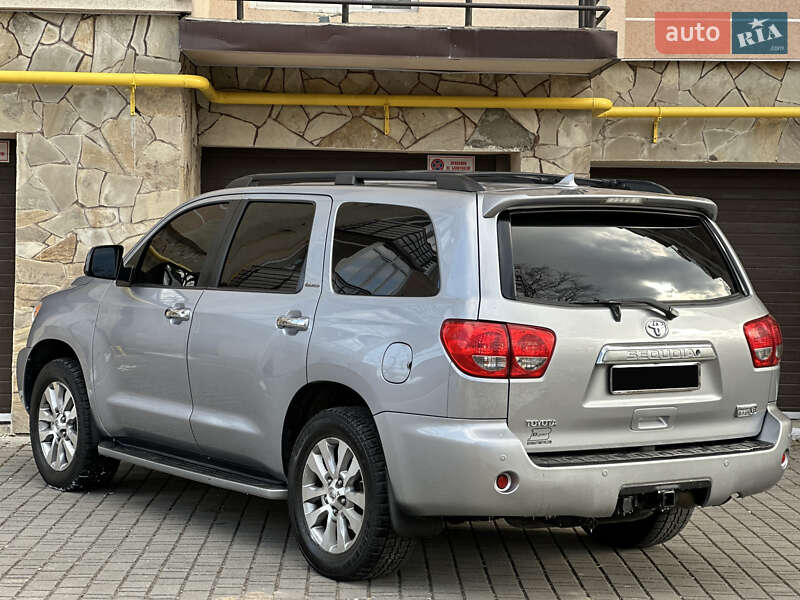 Внедорожник / Кроссовер Toyota Sequoia 2010 в Надворной фото 10 Внедорожник / Кроссовер Toyota Sequoia 2010 в Надворной