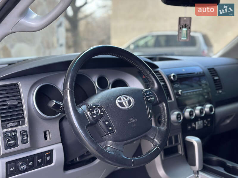Внедорожник / Кроссовер Toyota Sequoia 2010 в Надворной фото 32 Внедорожник / Кроссовер Toyota Sequoia 2010 в Надворной