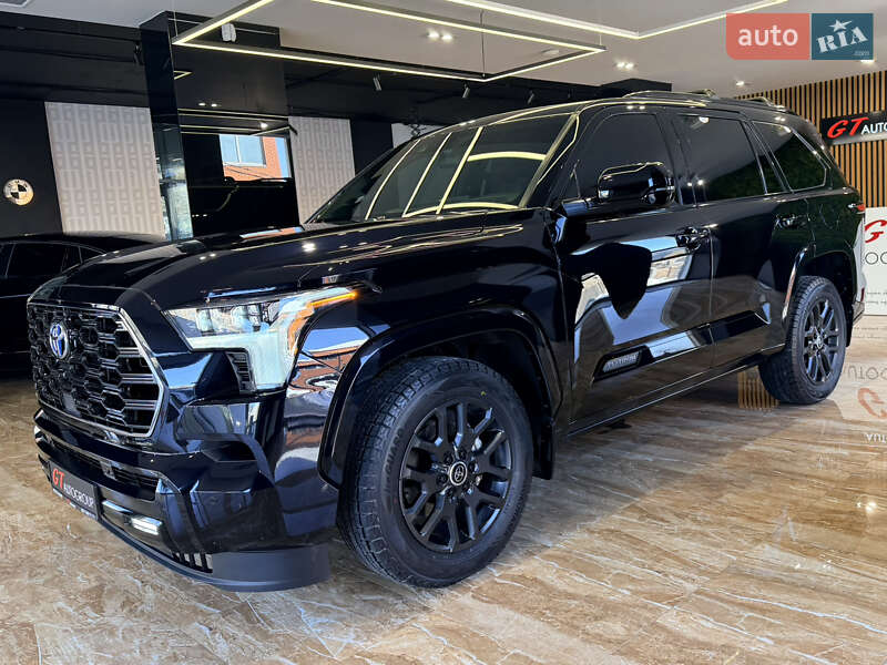 Внедорожник / Кроссовер Toyota Sequoia 2024 в Киеве