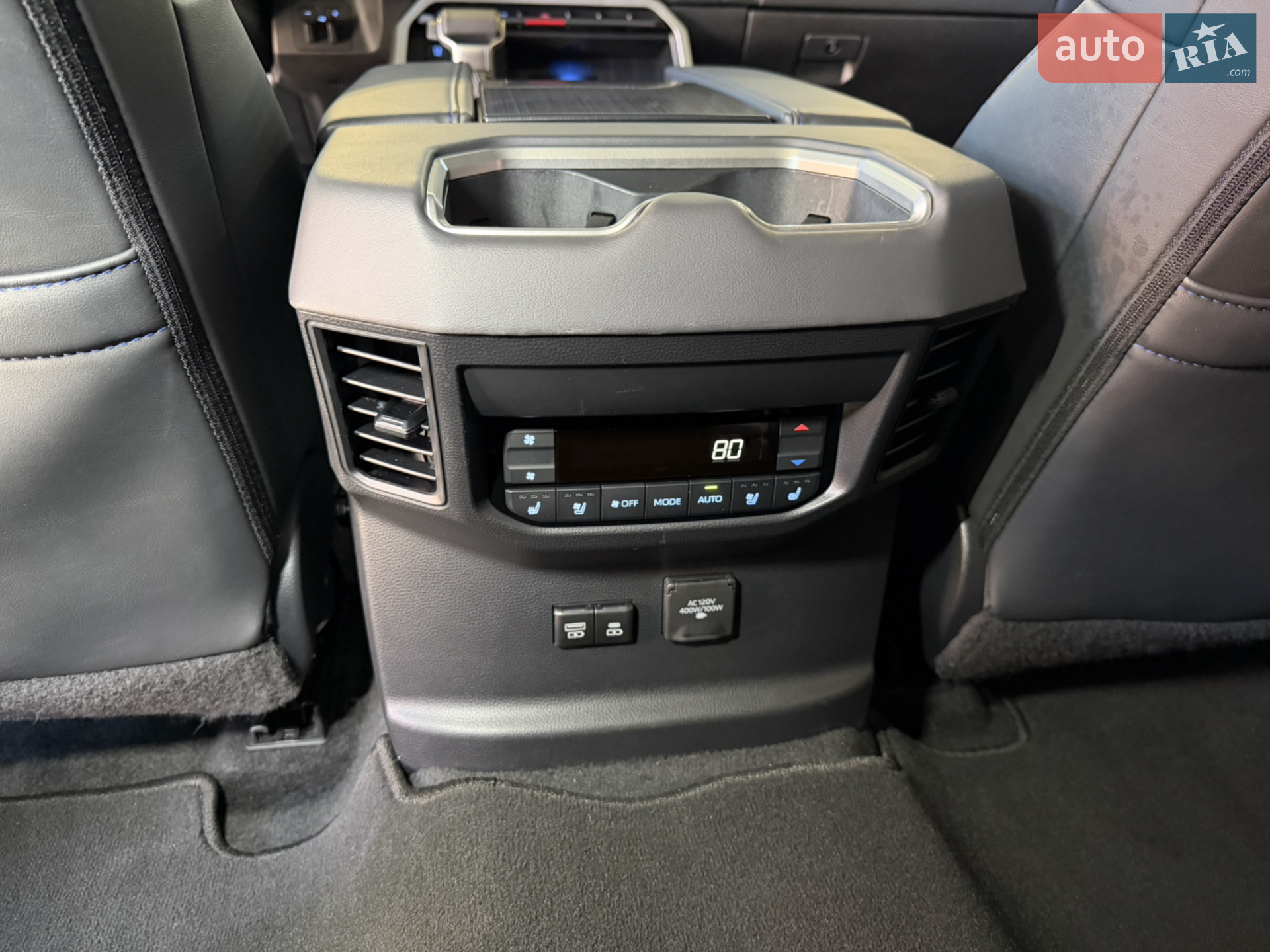 2024 Toyota Sequoia - мініатюра 57