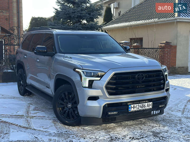 Внедорожник / Кроссовер Toyota Sequoia 2024 в Одессе