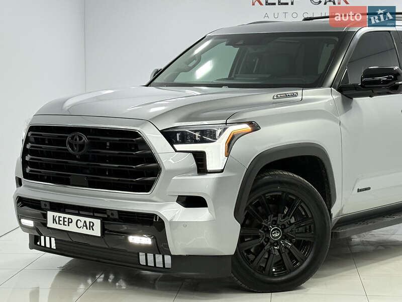 Внедорожник / Кроссовер Toyota Sequoia 2024 в Одессе