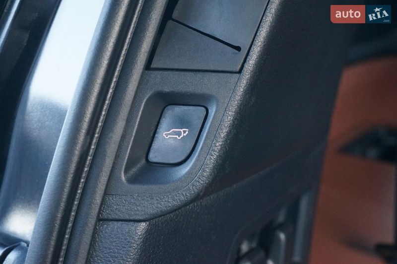 Внедорожник / Кроссовер Toyota Sequoia 2008 в Одессе