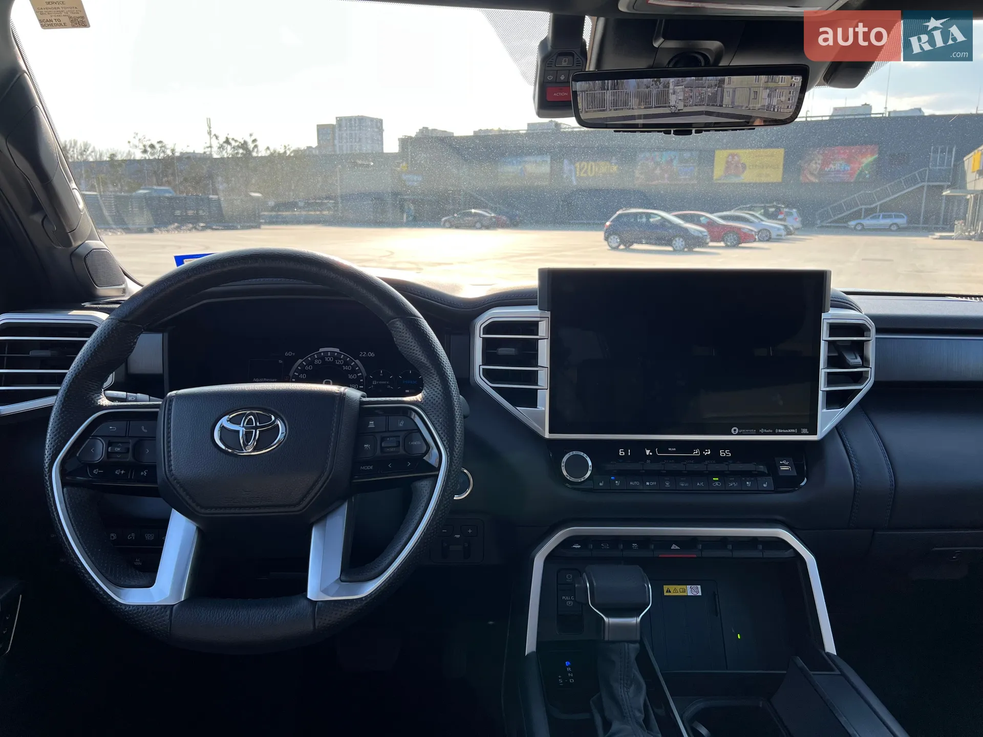 2022 Toyota Sequoia - мініатюра 9
