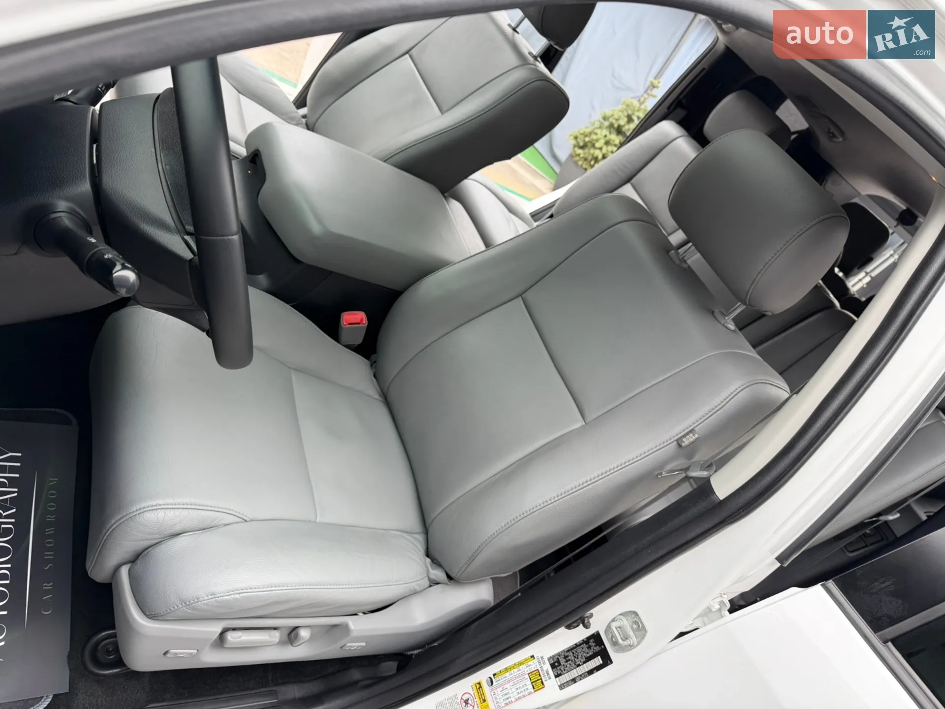 2013 Toyota Sequoia - мініатюра 29