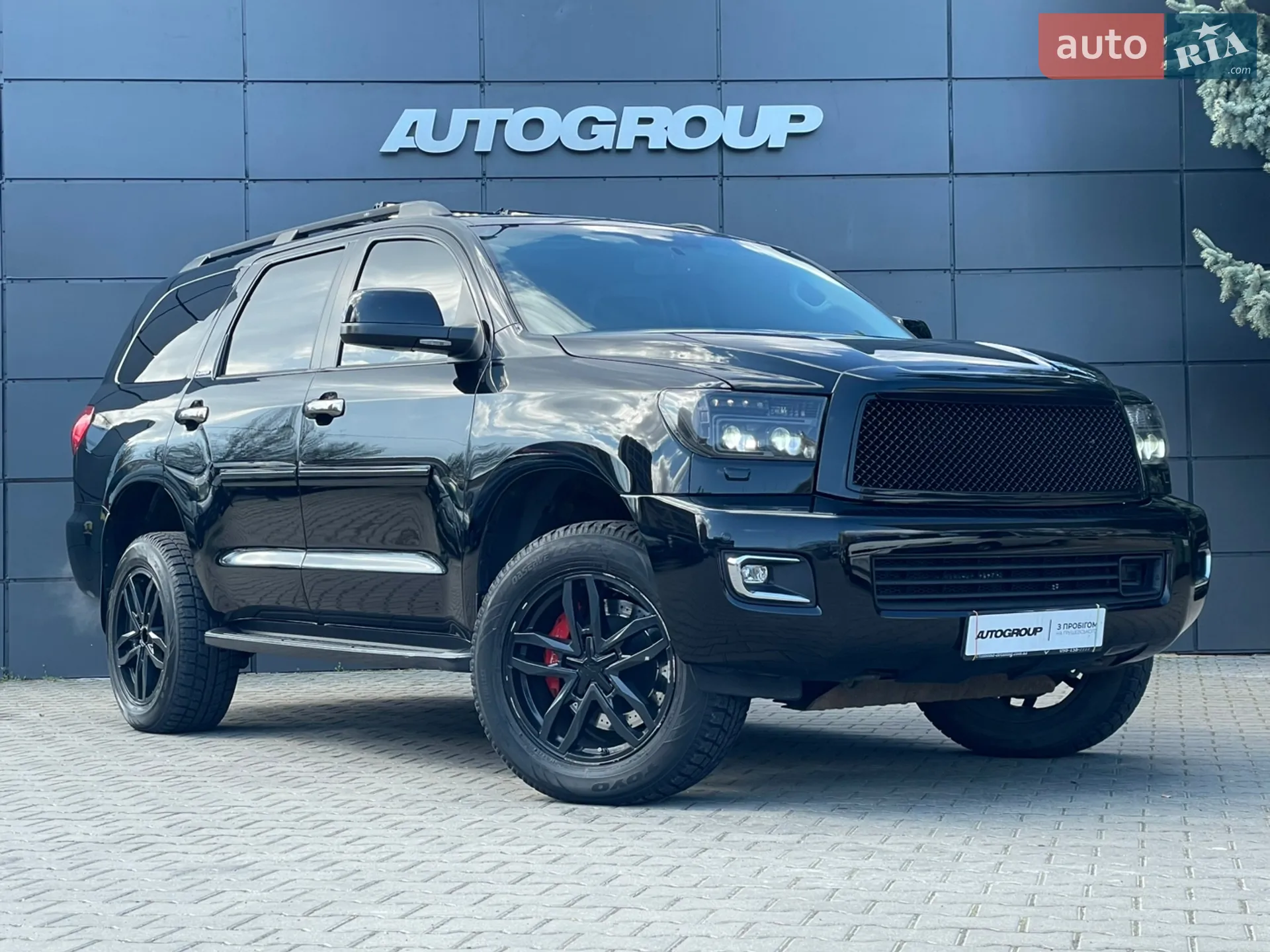 2011 Toyota Sequoia - мініатюра 2