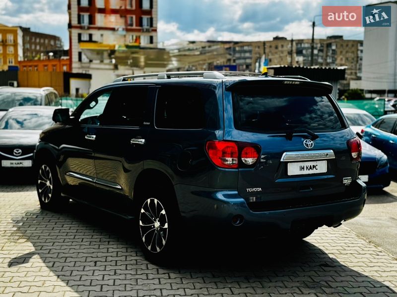 Внедорожник / Кроссовер Toyota Sequoia 2017 в Одессе фото 3 Внедорожник / Кроссовер Toyota Sequoia 2017 в Одессе