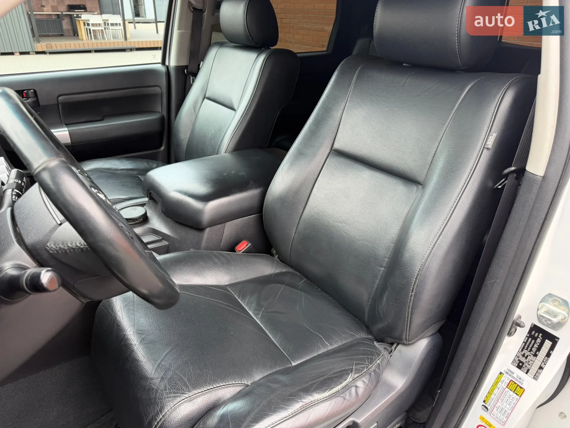 2018 Toyota Sequoia - мініатюра 13
