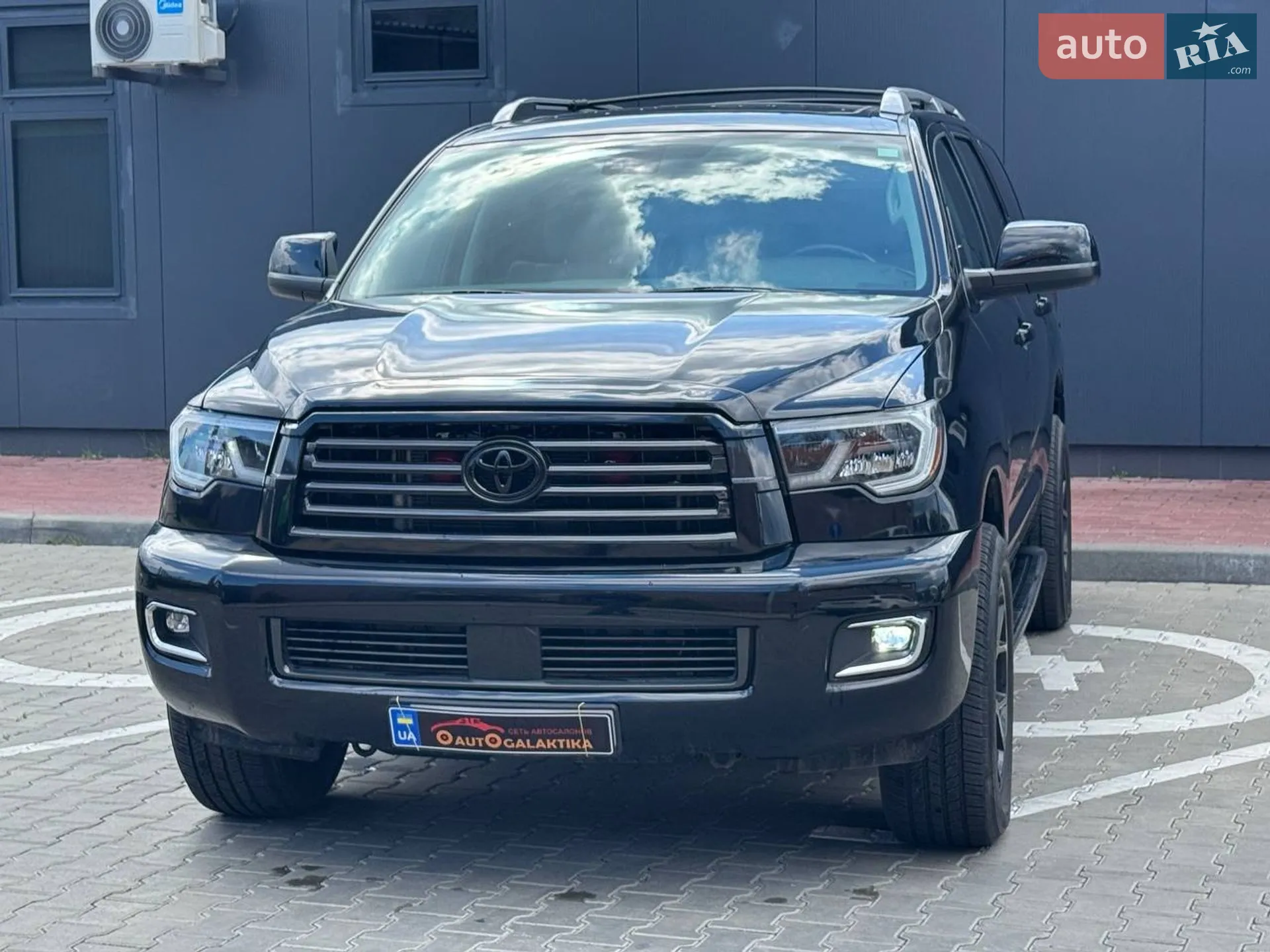 2018 Toyota Sequoia - мініатюра 2
