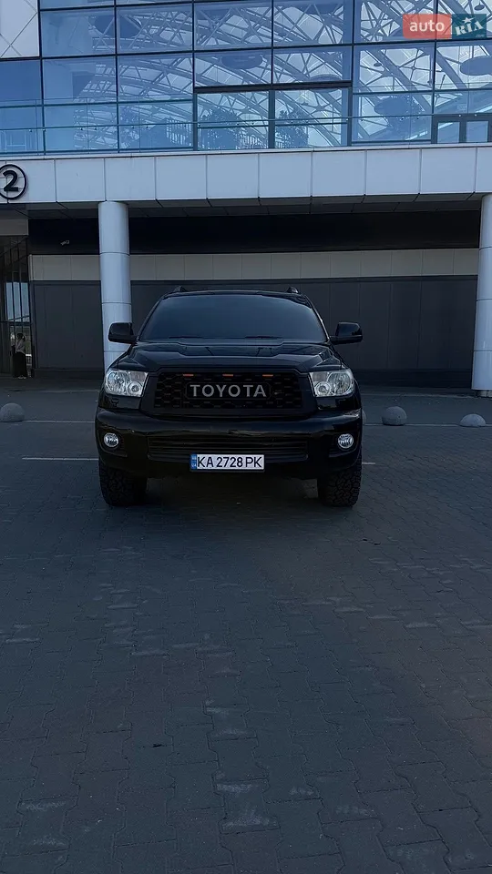 2014 Toyota Sequoia - мініатюра 9