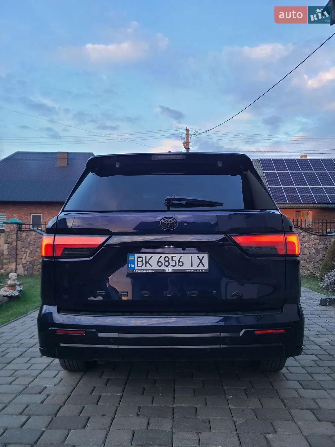 2023 Toyota Sequoia - мініатюра 9