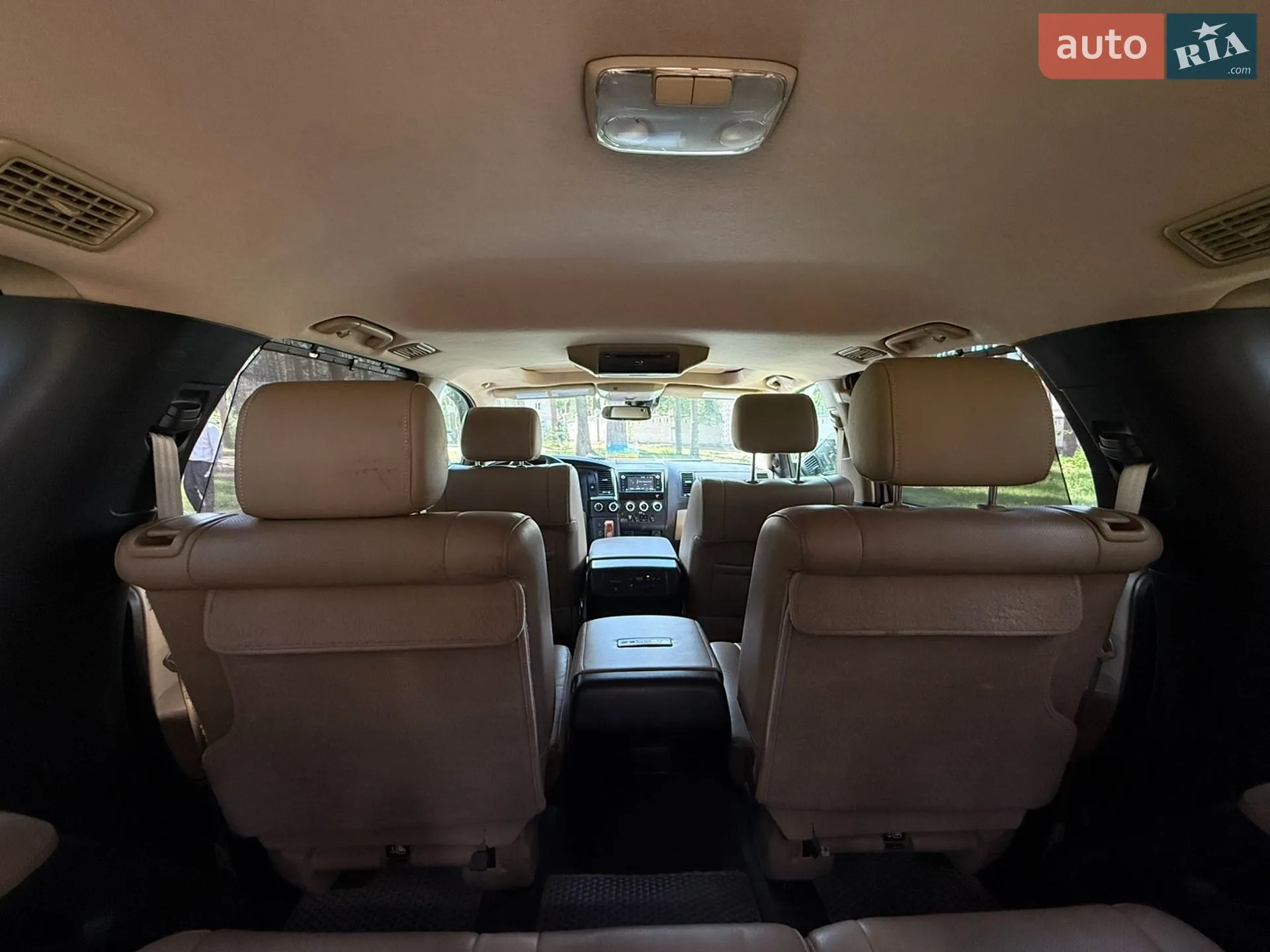 2019 Toyota Sequoia - мініатюра 11
