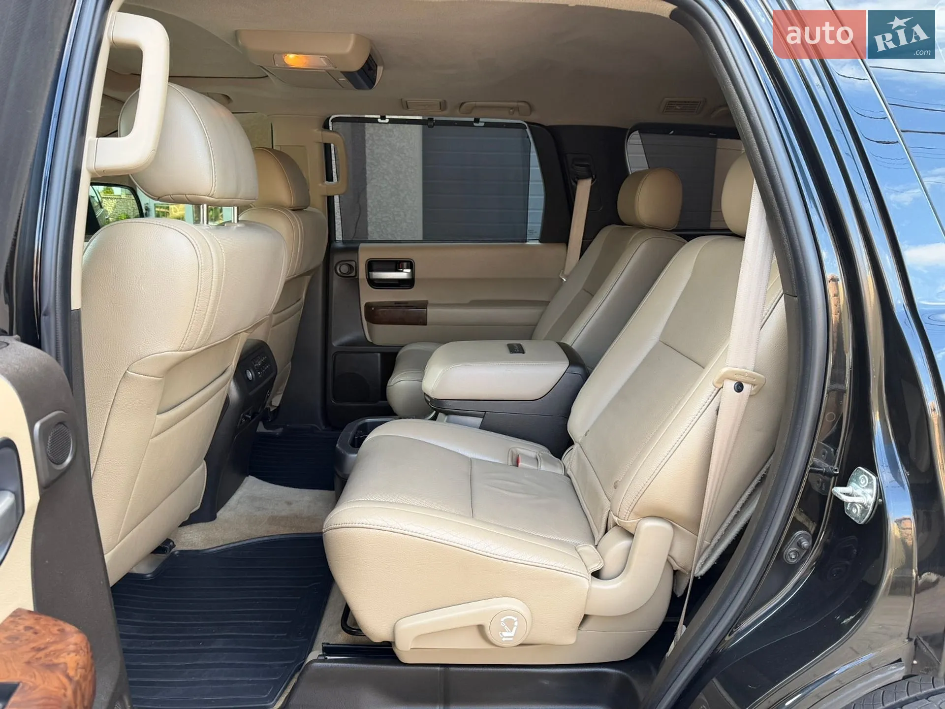 2010 Toyota Sequoia - мініатюра 52