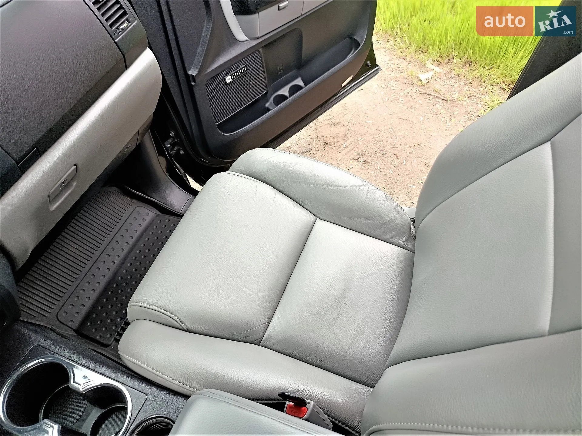 2018 Toyota Sequoia - мініатюра 37