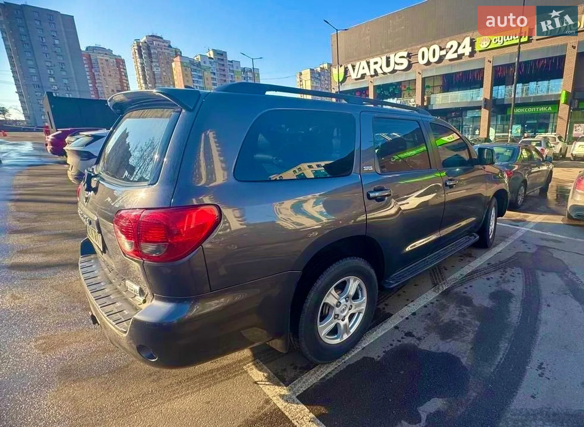 2014 Toyota Sequoia - мініатюра 3