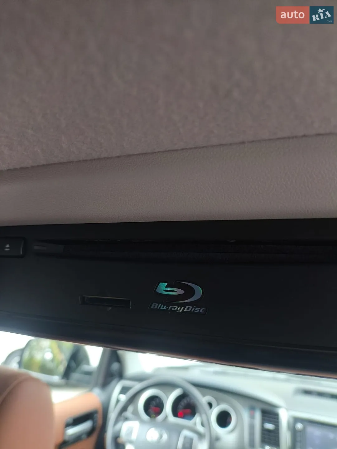 2015 Toyota Sequoia - мініатюра 22