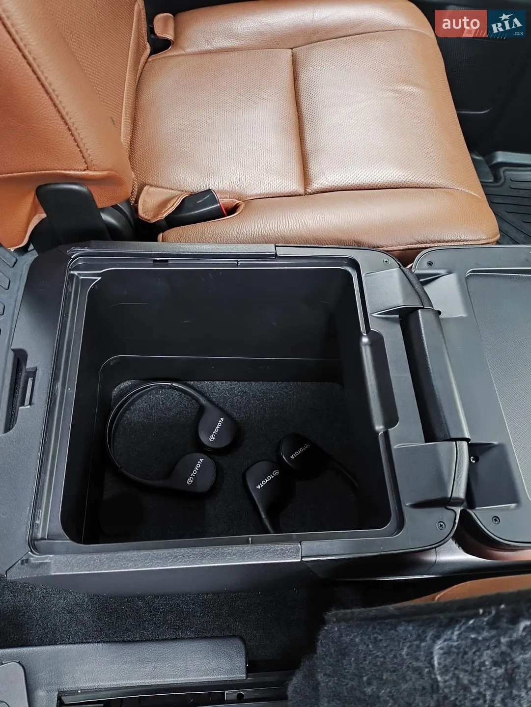 2015 Toyota Sequoia - мініатюра 27