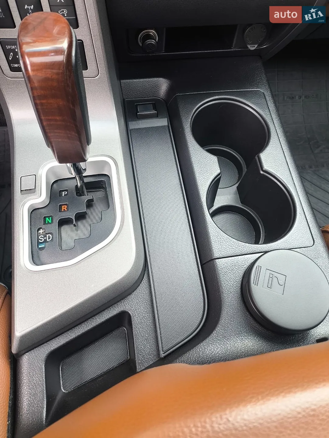 2015 Toyota Sequoia - мініатюра 75