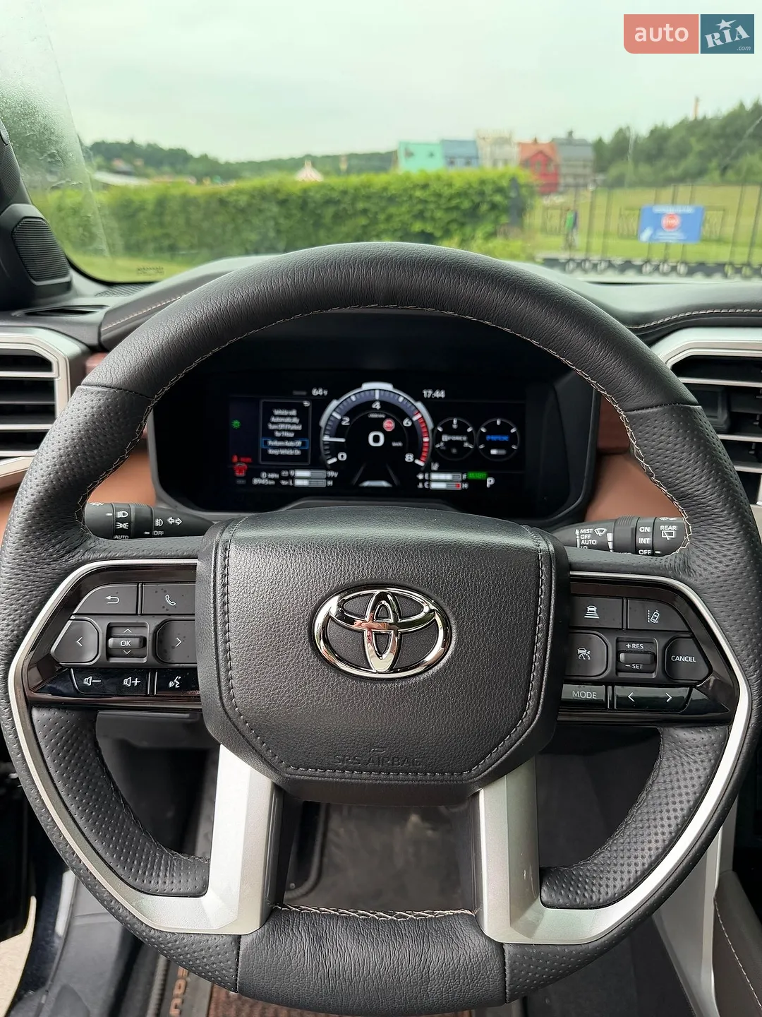 2025 Toyota Sequoia - мініатюра 28