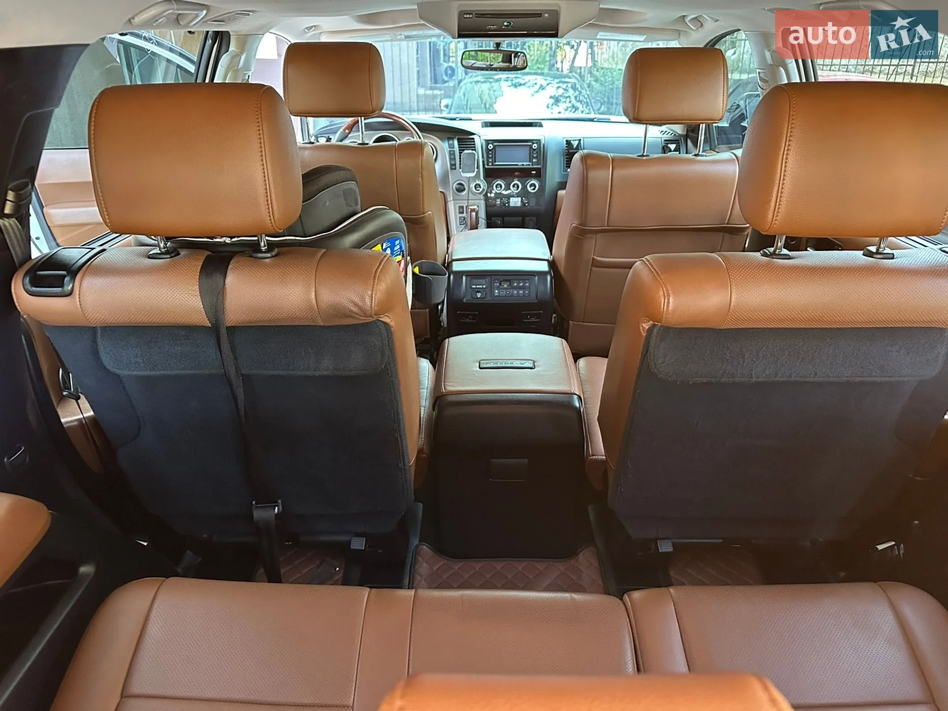 2015 Toyota Sequoia - мініатюра 18