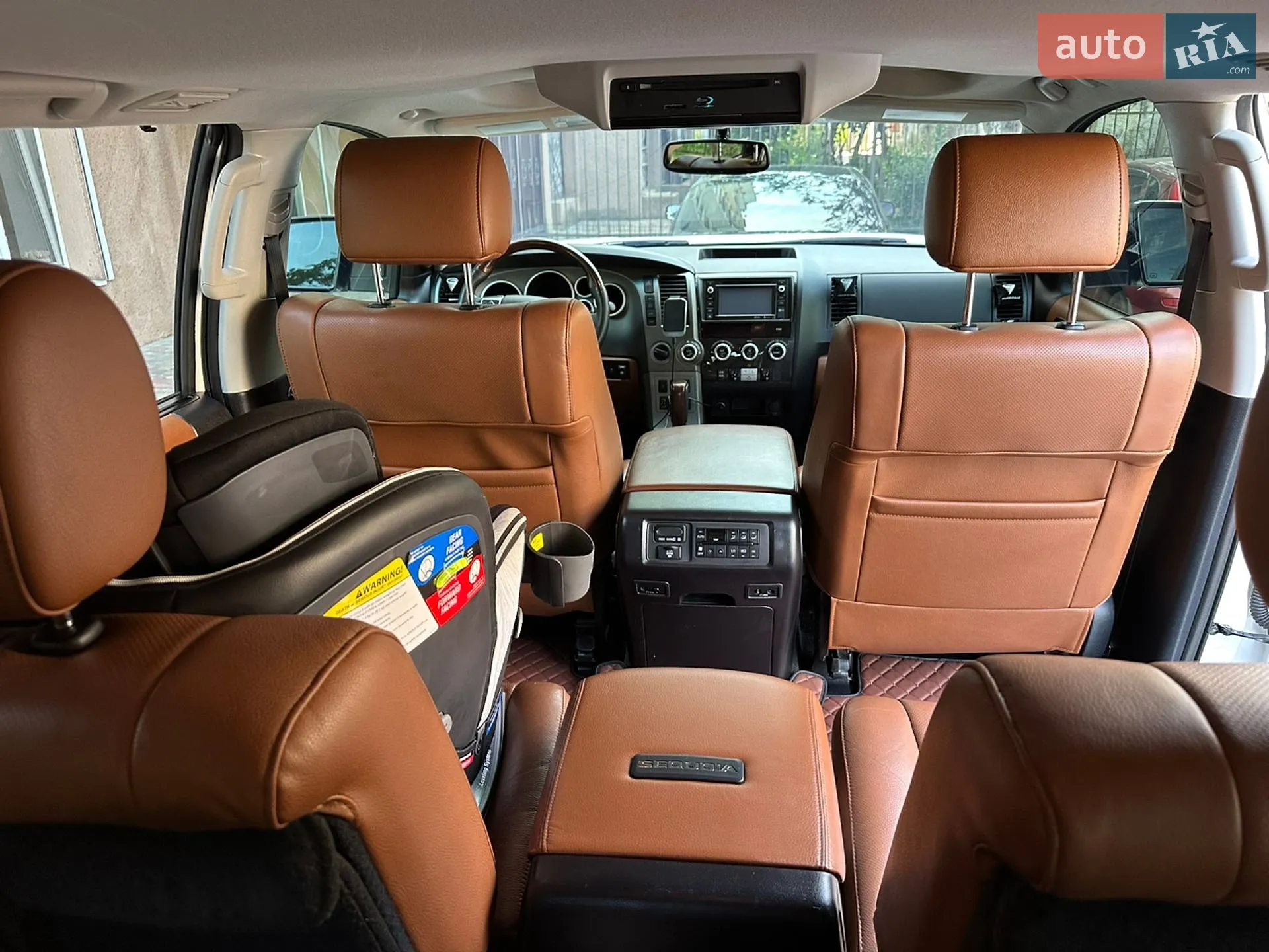 2015 Toyota Sequoia - мініатюра 19