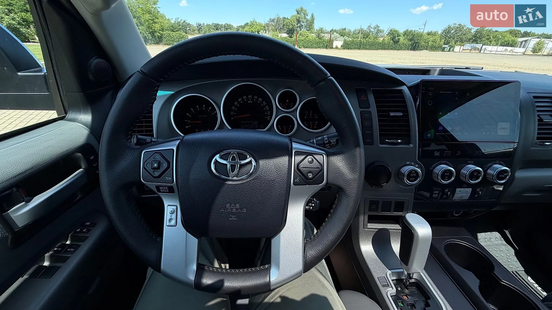 2016 Toyota Sequoia - мініатюра 17