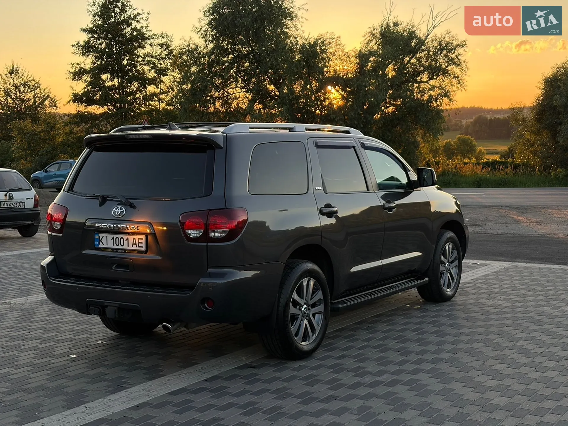 2019 Toyota Sequoia - мініатюра 15