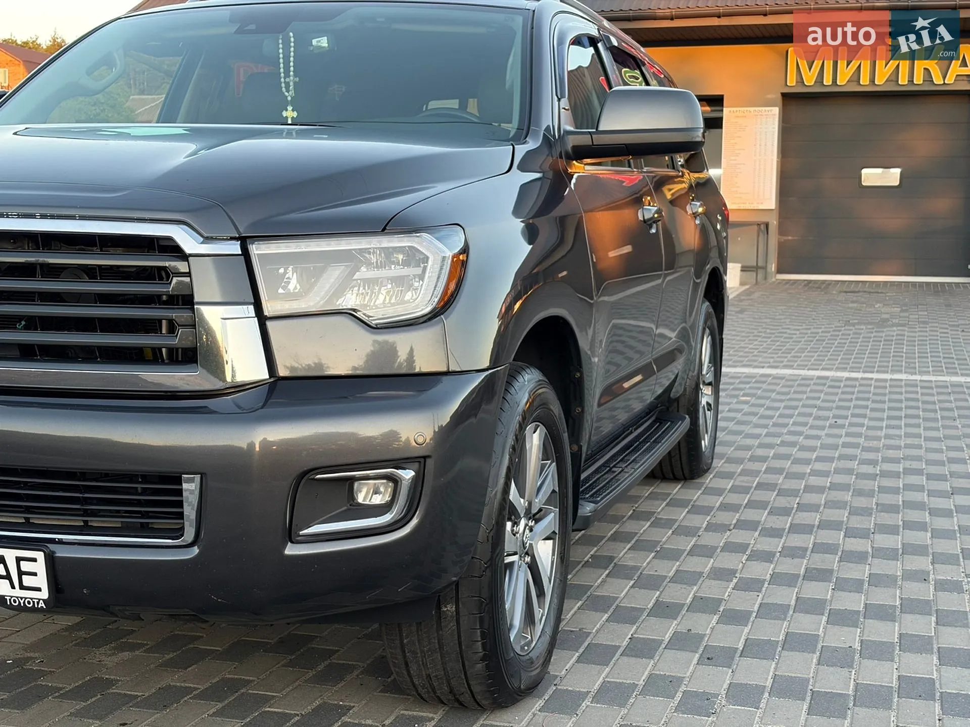 2019 Toyota Sequoia - мініатюра 20