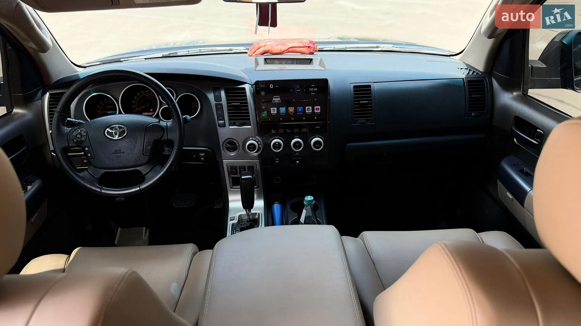2013 Toyota Sequoia - мініатюра 18