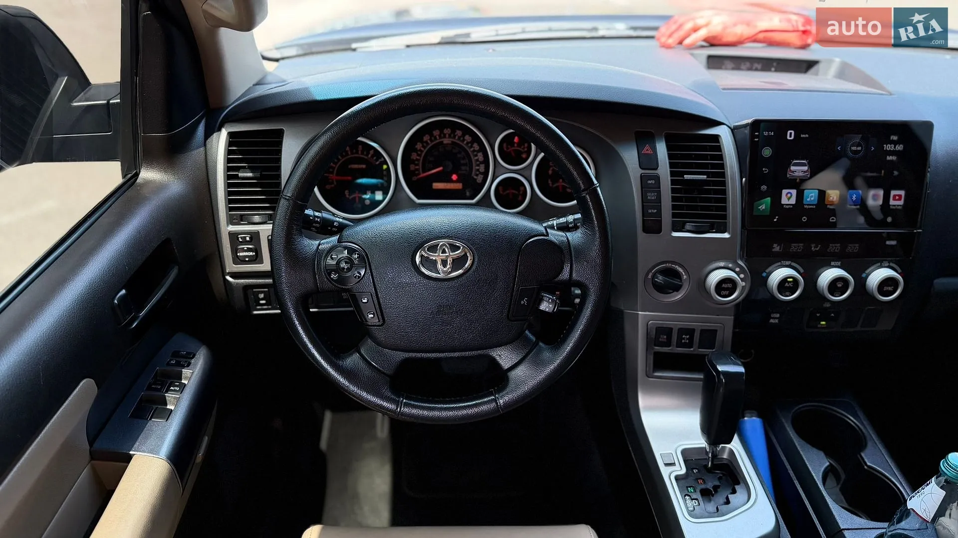 2013 Toyota Sequoia - мініатюра 19