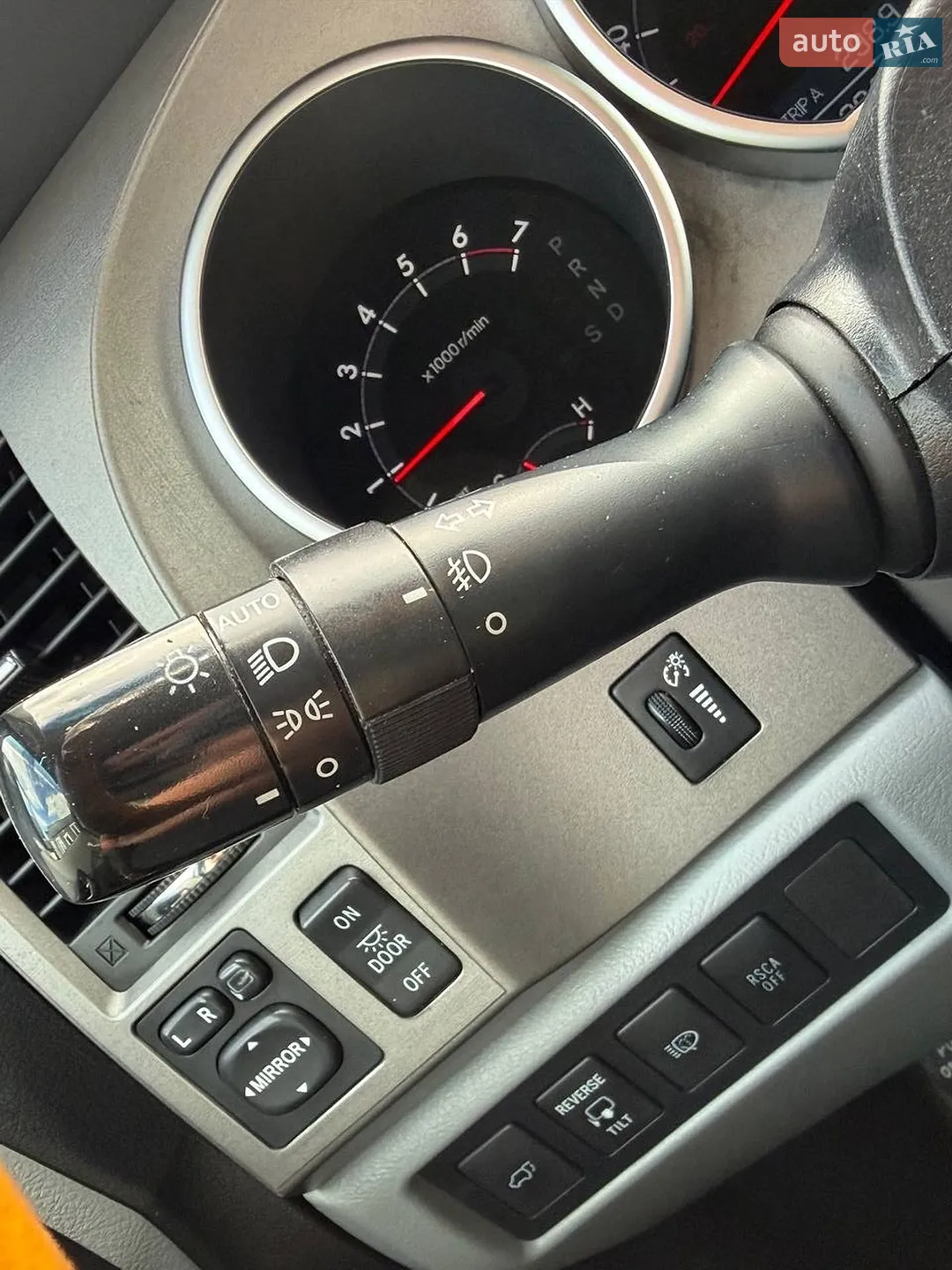 2010 Toyota Sequoia - мініатюра 15