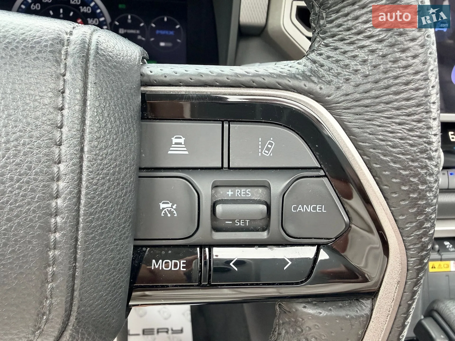 2023 Toyota Sequoia - мініатюра 40