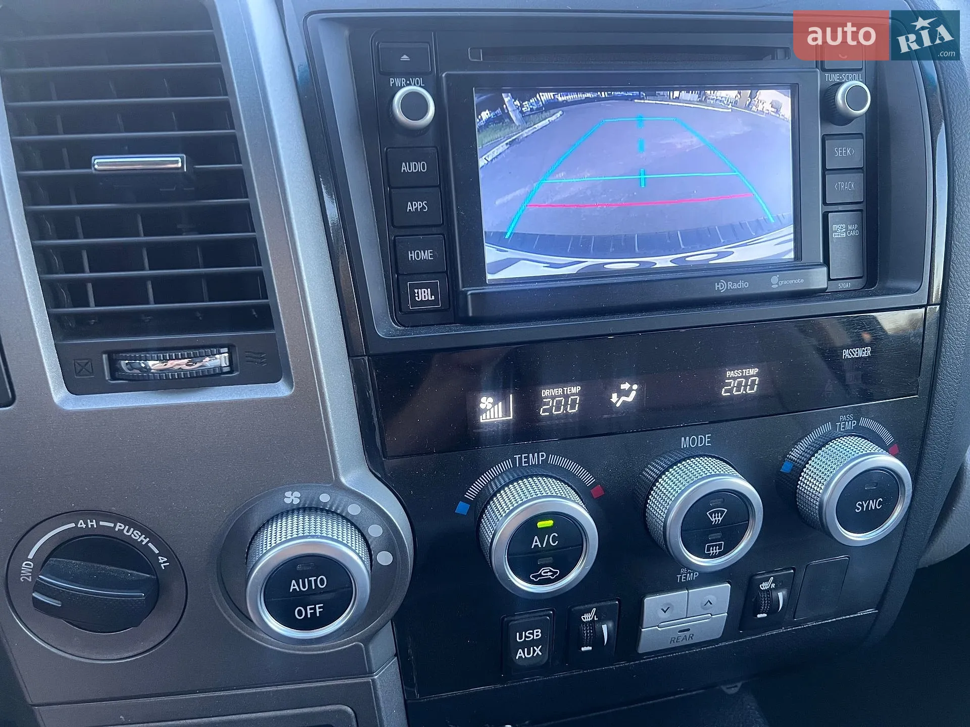 2015 Toyota Sequoia - мініатюра 13