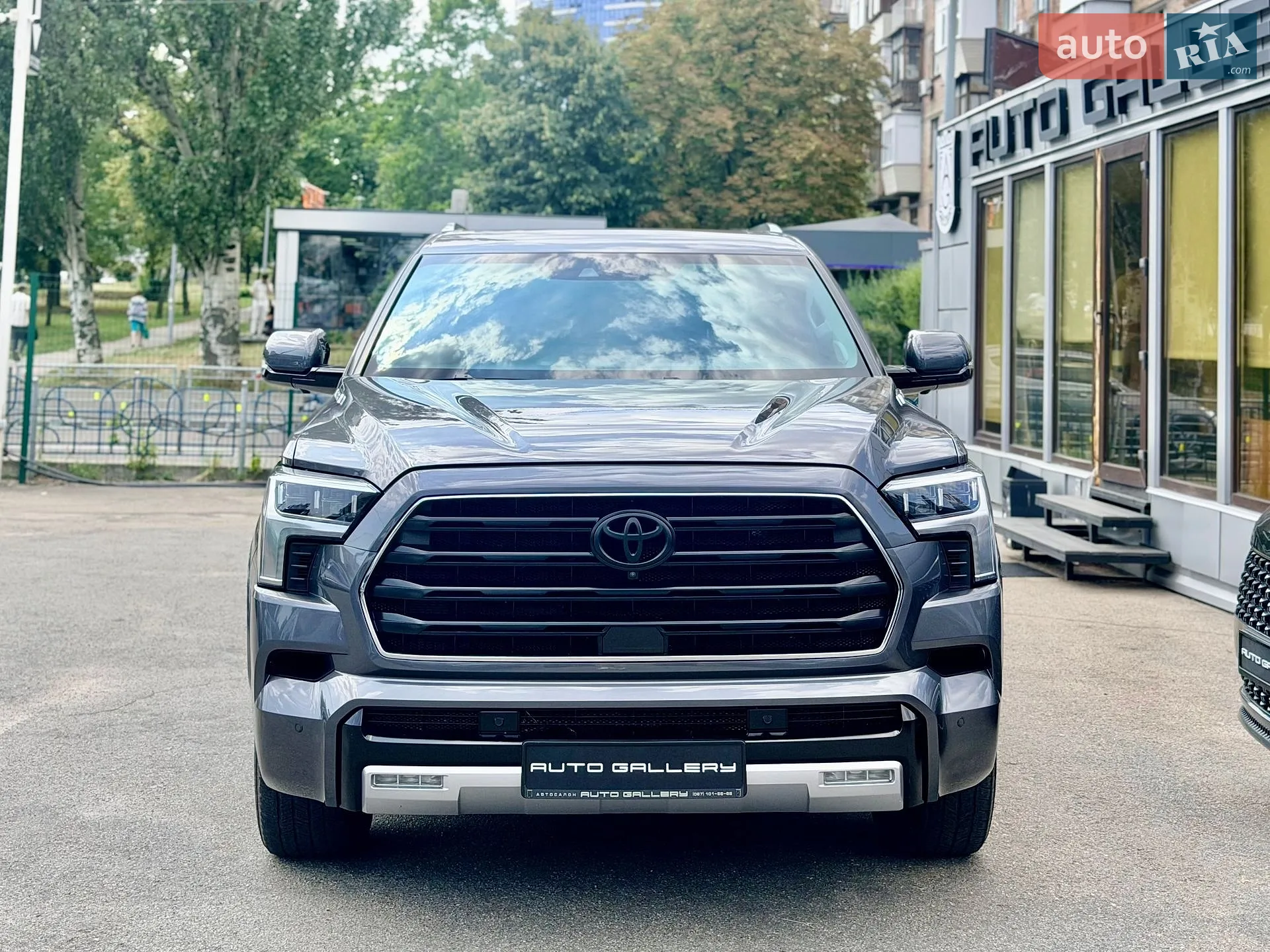 2024 Toyota Sequoia - мініатюра 2