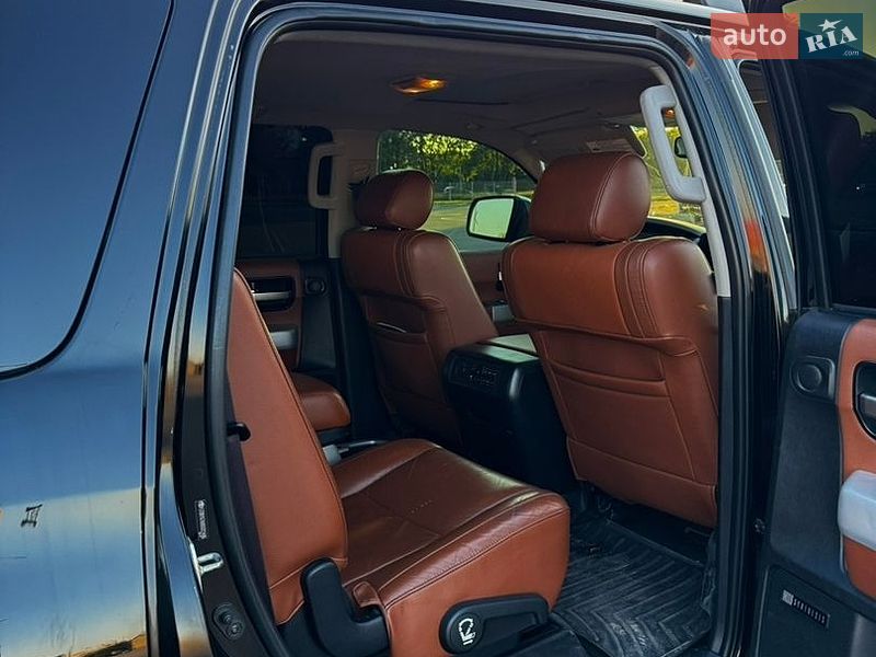 Внедорожник / Кроссовер Toyota Sequoia 2008 в Днепре фото 27 Внедорожник / Кроссовер Toyota Sequoia 2008 в Днепре