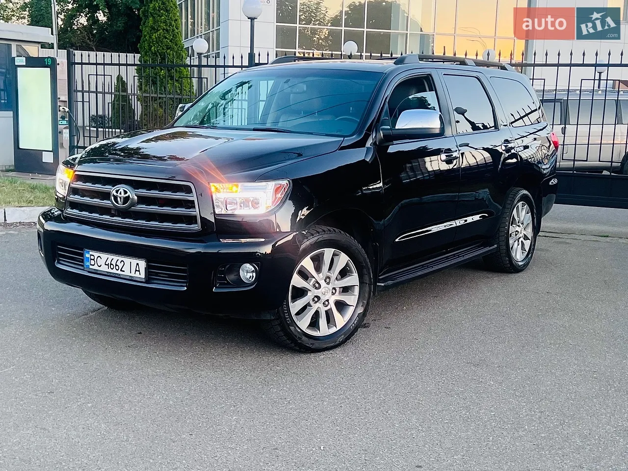 2014 Toyota Sequoia - мініатюра 11